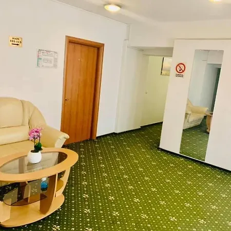 Hotel House 3*