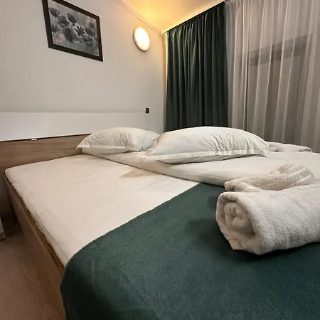 House 3* Craiova