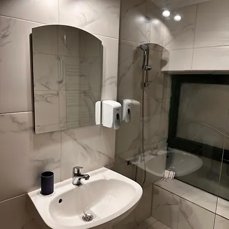 House Hotel 3*