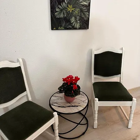 Hotel House 3*