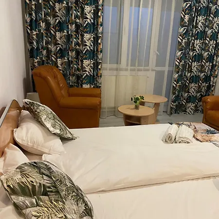 House Hotel