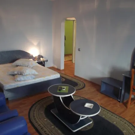 House 3*
